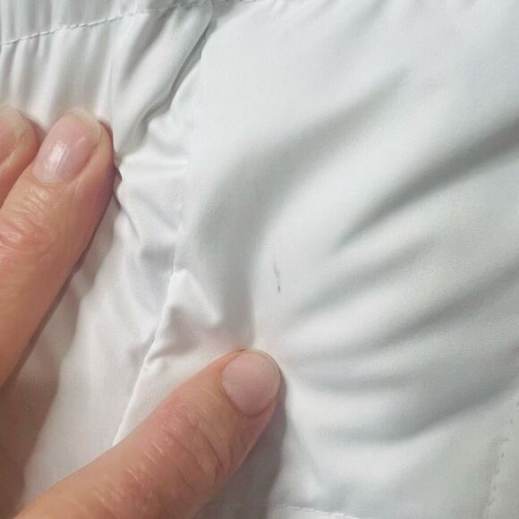 Eddie Bauer White Puffer Down Vest Sz Small - Picture 2 of 12